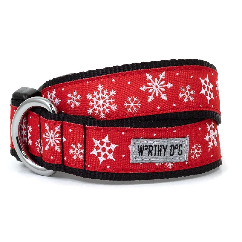  . **Dog collar is luminous and reflective**Let It Snow Dog Collar