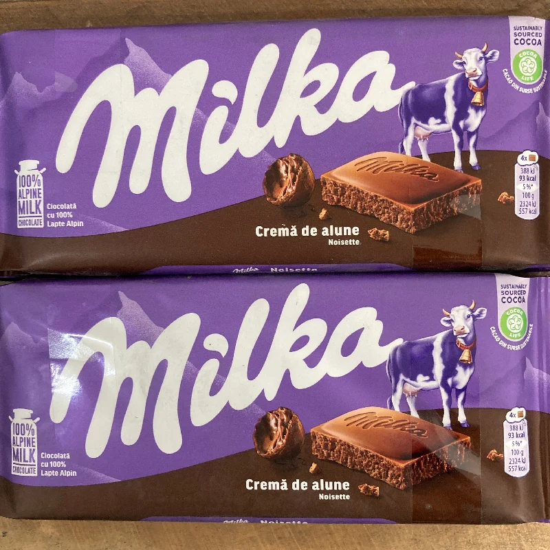 - Pet tear stain cleaning wipes3x Milka Noisette Chocolate Bars (3x100g)