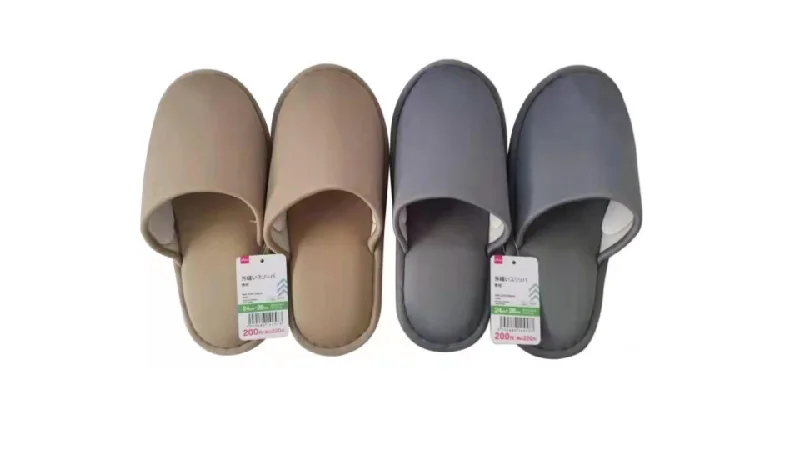 - Remote interactive pet feederOuter Seam Slippers -Plain - US 6-8 EU 39-41