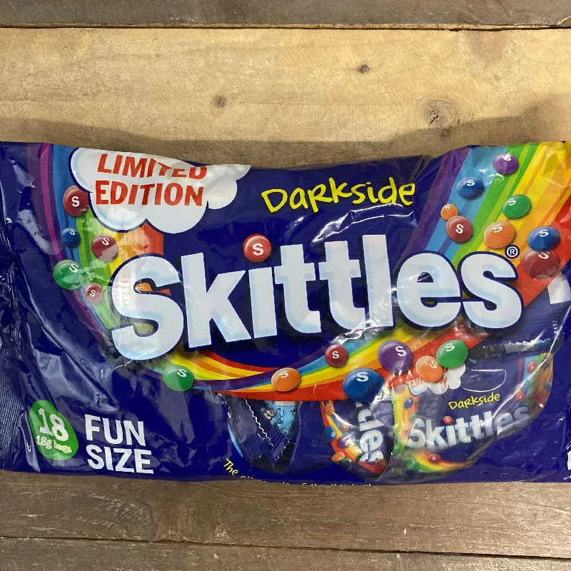 - Pet tear stain cleaning wipes18x Skittles Darkside Funsize Bags (18x18g)