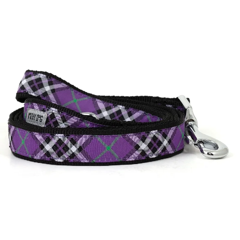   . **Dog bathing brush massage**Bias Plaid Dog Leash Purple